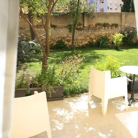 Villeneuve Πανσιόν Κάλιαρι